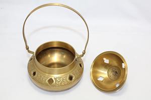 Premium Luxury Metal Brass Casted Mubkhara Incense <b>Burner</b> Pot With Handle For Aromatherapy Ornament For Home Room - Product Image 6
