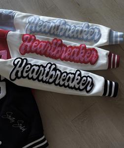 เสื้อแจ็คเก็ตวาร์ซิตี้ผ้าขนสัตว์หนาสำหรับผู้ชาย แบบกำหนดเอง พร้อมลายปักและแขนเสื้อสไตล์หนัง - Product Image 6