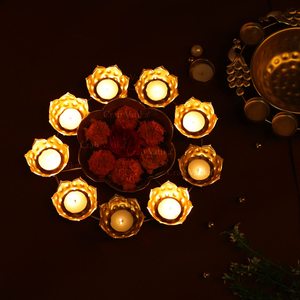 Affordable Luxury Modern <b>Home</b> and Festive Decoration Metal Craft Lotus Theme Diya Urli for Sale in Bulk - Product Image 6