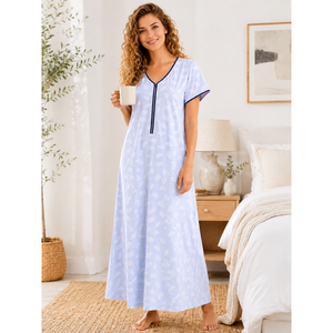 Chemise de nuit en tissu de luxe TENCEL Bamboo, ultra-douce, soyeuse, respirante, écologique, durable, boutonnée avec un nœud, notre modèle le plus confortable - Product Image 5