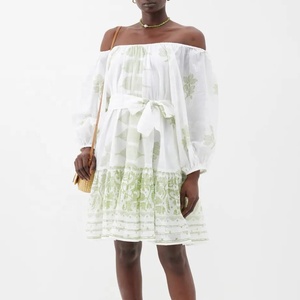 Robe de soirée en jersey de coton imprimé, ceinturée, style décontracté sexy, épaules dénudées, motif floral, coupe trapèze, été, grandes tailles - Product Image 1