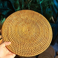 Assiette de table ronde en rotin naturel tressé, écologique, vente en gros, fabriquée au Vietnam, style floral TUYET DUNG