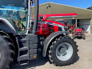 Tractor Mas-sey Ferguson 8S.225 Usado Más Vendido, 70HP, 4WD, Transmisión por Engranajes, Garantía de 5 Años en el Motor, Larga Vida Útil - Product Image 5