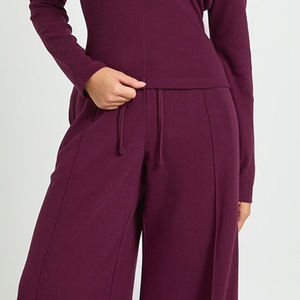 Conjunto Deportivo de Alta Calidad para Mujer, 2 Piezas, Estilo Urbano, Oversize, 2026 / Sudadera de Felpa Suave y Cálida con Pantalones Deportivos Cómodos - Product Image 3