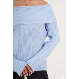 เสื้อสเวตเตอร์ถักสีฟ้าอ่อนแบบเปิดไหล่สไตล์ลำลองขายส่ง - Product Image 1