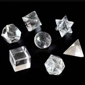 Ensemble de géométrie en cristal clair, pierre naturelle sculptée pour la guérison, solides platoniques, formes géométriques uniques - Product Image 6
