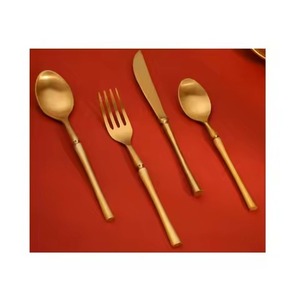 Juego de Cubiertos Hechos a Mano con Acabado Dorado, Vajilla de Lujo para Mesa, Juego de Cubiertos Personalizado para Decoración de Comedor - Product Image 3