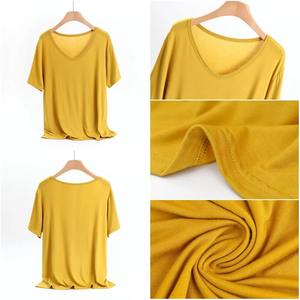 Modal cuello en V camiseta de verano para mujer de talla grande Casual suelta ajuste media manga medio Color sólido transpirable y cómodo - Product Image 6