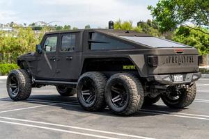 Jeep Gladiator Apocalypse Hellfire 6x6 d'occasion 2022, moteur 3.0L Turbodiesel V6, transmission automatique 4x4/AWD (8 vitesses) - Product Image 2