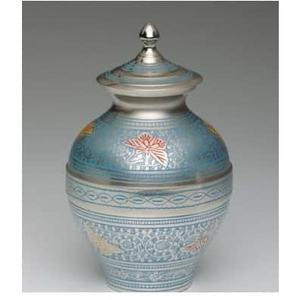 Urnas de latón de calidad superior Urnas de cremación de latón con acabado dorado brillante hechas a mano a precio mayorista barato - Product Image 4