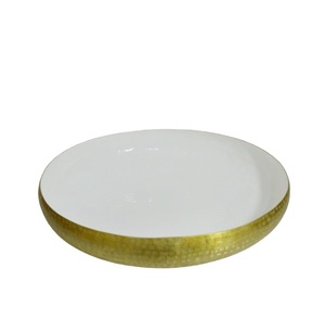 Bol en émail de qualité supérieure fabriqué à la main, plaqué or, concept indien martelé, nouveau bol à fruits de luxe par Handmade Artisan - Product Image 2