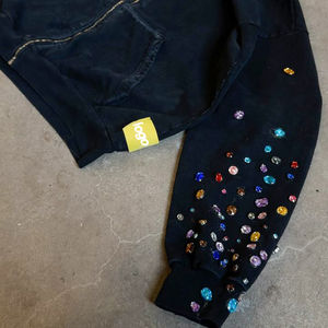 Custom Men's Rhinestone <b>Hoodie</b> with <b>Sleeve</b> Winter <b>Short</b> Solid Pattern Cordless Drawstring Plain Dyed Crystal Gemstone Design - Product Image 3