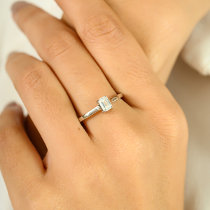 Newly Released 100% Natural <b>Diamond</b> Dainty Engagement Ring 18K White Gold Simple Design Hot Selling by Manufacturer - Product Image 2