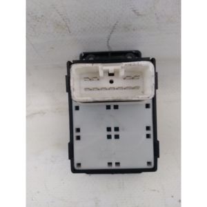 PANNELLO BORRACCE ANTERIORE SINISTRO HYUNDAI i10 1a Serie 935700X0004X (07>11) - Product Image 2
