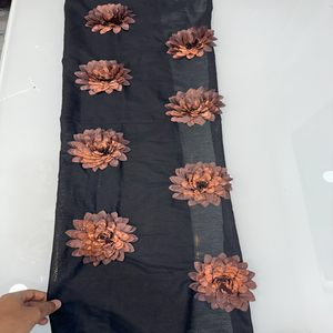 Tissu brodé en coton | Textile en coton brodé de créateur | Fabricant de matériel de robe de qualité supérieure pour l'exportation en gros - Product Image 1