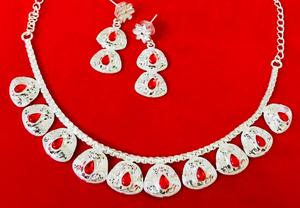 24K chapado en oro Vintage Dubai moda joyería conjunto pendientes brazaletes peines broches Alemania Bulgaria cobre Material collar - Product Image 2