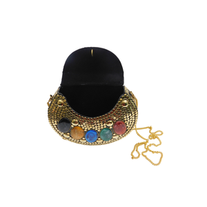 Bolsos de tela de terciopelo de diseño versátil para mujer con paños de ambroidry de piedra dorada y multicolor Nuevo diseño con bolsos de dama Ambrodry - Product Image 1