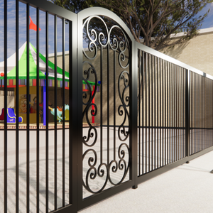 Puertas y Vallas de Acero Inoxidable y Hierro Forjado Personalizadas de 7 Pies de Altura, Exhiben Sofisticación Artística y Belleza Arquitectónica Atemporal - Product Image 2