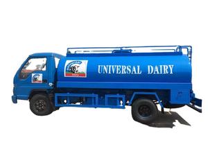 Venta Directa de Fábrica, Camión Cisterna de 5000 Litros para Transporte de Leche Fresca y Agua Potable - Product Image 3