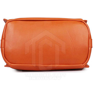 Sacs en cuir pour femmes en gros, imperméables, de haute qualité, personnalisables (couleurs/logos/designs), approvisionnement en vrac pour les détaillants de mode - Product Image 4