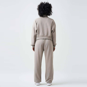 Ensemble de survêtement d'hiver élégant pour femme en polaire à capuche – Tenue deux pièces unie brodée, imperméable, douce et confortable pour les loisirs - Product Image 5