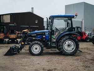 Tracteur à roues Lovol 60 CV d'occasion 2024 en gros avec chargeur frontal pour moteur, pompe et boîte de vitesses - Product Image 4