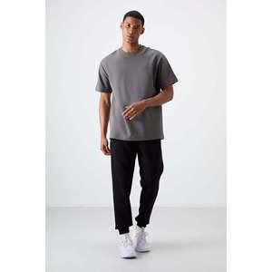 Pantalones Deportivos para Hombre Cesar con Bolsillos Negros y Tela Cepillada - 84929 - Negro - Product Image 1