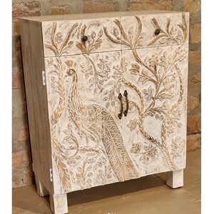 Armoire en bois artisanale de qualité supérieure Sculpture sophistiquée Intérieurs de maison élégants Mobilier scolaire pour le salon de l'hôpital - Product Image 1