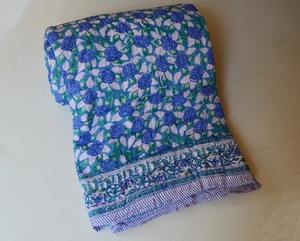 Manta de edredón de algodón orgánico Mulmul 100% algodón patrón sólido diseño moderno portátil Otoño/Invierno suave y cómodo hecho India - Product Image 6