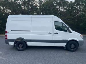 Offre exceptionnelle : Dodge Sprinter Cargo 2500 144 WB RWD Prêt à être expédié - Product Image 3