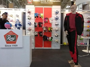 มืออาชีพขายส่งผลิตเยอรมันน้ํายางปาล์มที่ไม่มีสายหนังรายการข้อมือนูนใหม่หลักเคล็ดลับนิ้วถุงมือผู้รักษาประตู - Product Image 4