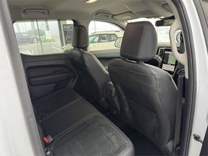 Ottima Auto Usata 2024 Volkswagen <span class=keywords><strong>Amarok</strong></span> Style DC 4M 2.0DT Pickup Spedizione Mondiale - Product Image 4