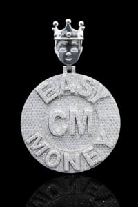 Colgante Unisex de Acero Inoxidable con Diamantes Estilo Hip Hop Personalizado - Product Image 2