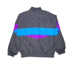 Nouvelles vestes coupe-vent tendance surdimensionnées pour hommes et femmes avec veste coupe-vent de football et de randonnée - Product Image 2