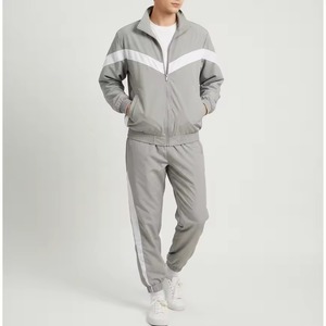 Ensemble de survêtement INDEX APPAREL pour homme, couleur marron et blanc, à blocs de couleur, avec capuche, manches longues, fermeture éclair, coupe ample, style streetwear, pour l'automne - Product Image 4