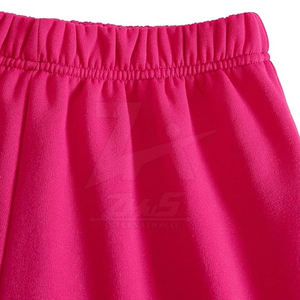 Ensemble 2 pièces sweat à capuche et short pour femmes vêtements de plein air Ensemble sweat à capuche et short pour femmes à bas prix au Pakistan - Product Image 6