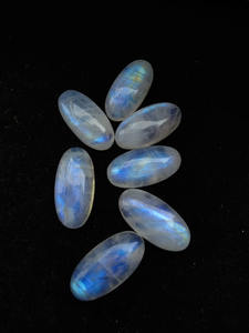 Ópalo Blanco Suelto de la Mejor Calidad, Corte Ovalado, Gema Natural con Color Azul Fuego - Product Image 3