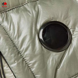 Chaquetas Bomber de Invierno Personalizadas con Cuello Alto y Logotipo Frontal, Diseño Impermeable Unisex, Tallas Grandes y Opciones de Varios Colores - Product Image 4