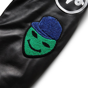 Vente en gros de manches en cuir brodées Letterman pour hommes - Product Image 4