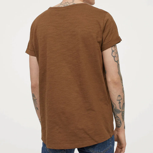 เสื้อยืดผู้ชายพรีเมียม สตรีทแวร์ ผ้าฝ้าย แขนสั้น ทรงหลวม สวมใส่สบายทุกวัน แฟชั่นฤดูร้อน ทันสมัย รับผลิตแบบ OEM ODM - Product Image 4