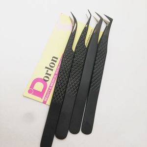 Pince à épiler d'extension de cils à pointe en fibre de plasma noire, pince à épiler à volume de poignée en diamant noir mat, pince à épiler à logo personnalisé - Product Image 3