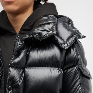 Fabricant de vestes matelassées en polyester de qualité supérieure, coupe ajustée, logo frontal, style streetwear, hiver, sur mesure, OEM - Product Image 4