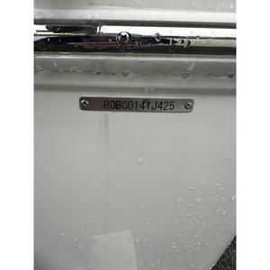 Bateau de travail et de divertissement Robalo R200 2025, coque en fibre de verre, acier et aluminium, pour transport, patrouille, utilisation comme remorqueur rapide - Product Image 1
