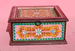 Boîte en bois en forme de cœur personnalisée polie artisanale Cadeaux et artisanat très vendus Panneaux muraux Fabriqués en Inde - Product Image 6