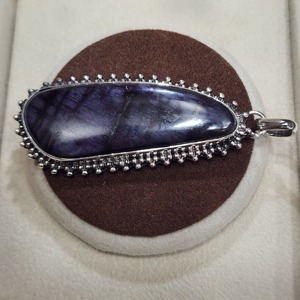 925 plata esterlina Chevrolet piedra preciosa diseñador hecho a mano único Vintage excelente calidad joyería fina colgantes y dijes - Product Image 2