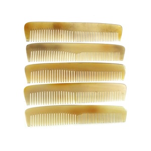 Peine para Cabello de Cuerno de Búfalo Natural Hecho a Mano de Alta Calidad, Peine de Cuerno de Vaca Moderno para Salón con Logotipo Personalizado Disponible para la Venta, Ágata - Product Image 4