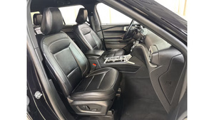 Ford Explorer XLT 4WD 2020, état impeccable - Product Image 4