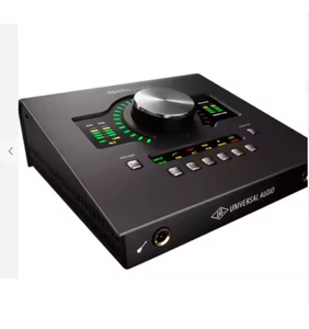 Interfaz de Audio Universal de Grado Industrial Económica 8P X16 8 Twin X Duo Quad Mkll con 3 Años de Garantía y Opciones Personalizables - Product Image 1