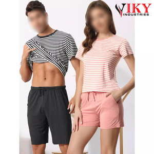 2025 Meilleur produit Vêtements de nuit pour femmes T-shirt à manches courtes avec short Ensemble de pyjama à rayures - Product Image 3