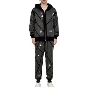 Conjunto de chándal de punto con capucha personalizado de alta calidad para mujer, traje de entrenamiento informal para deportes de invierno, traje para correr con estampado de diamantes de imitación - Product Image 3